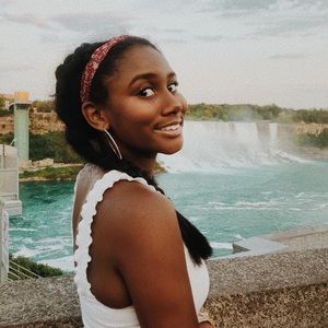 Meet your Posher, Sierra